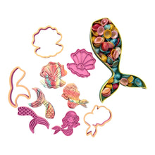 Laden Sie das Bild in den Galerie-Viewer, Mermaid cutters , tray and sensory base