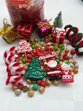 Load image into Gallery viewer, Santas Workshop Twist &amp; Squish