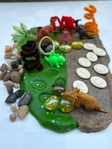 Dino World Twist & Squish